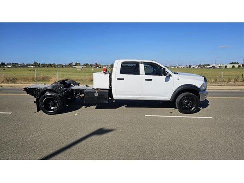 Used 2018 RAM 5500 Tradesman w/ Ambulance Prep Group image 4