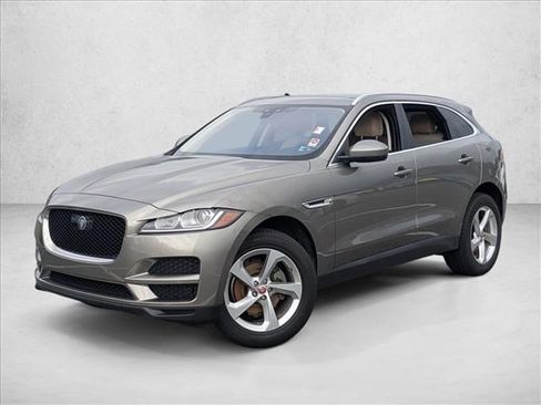 Used 2019 Jaguar F-PACE Premium image 1