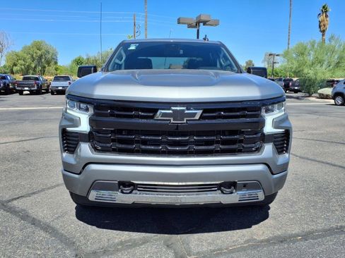Used 2024 Chevrolet Silverado 1500 RST image 2