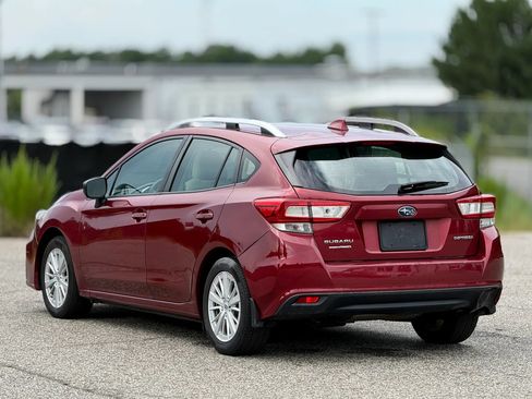 Used 2018 Subaru Impreza 2.0i Premium w/ Eyesight & BSD & Rcta AWD/4WD image 10