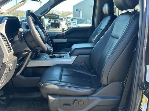 Used 2019 Ford F150 Lariat w/ Trailer Tow Package image 13