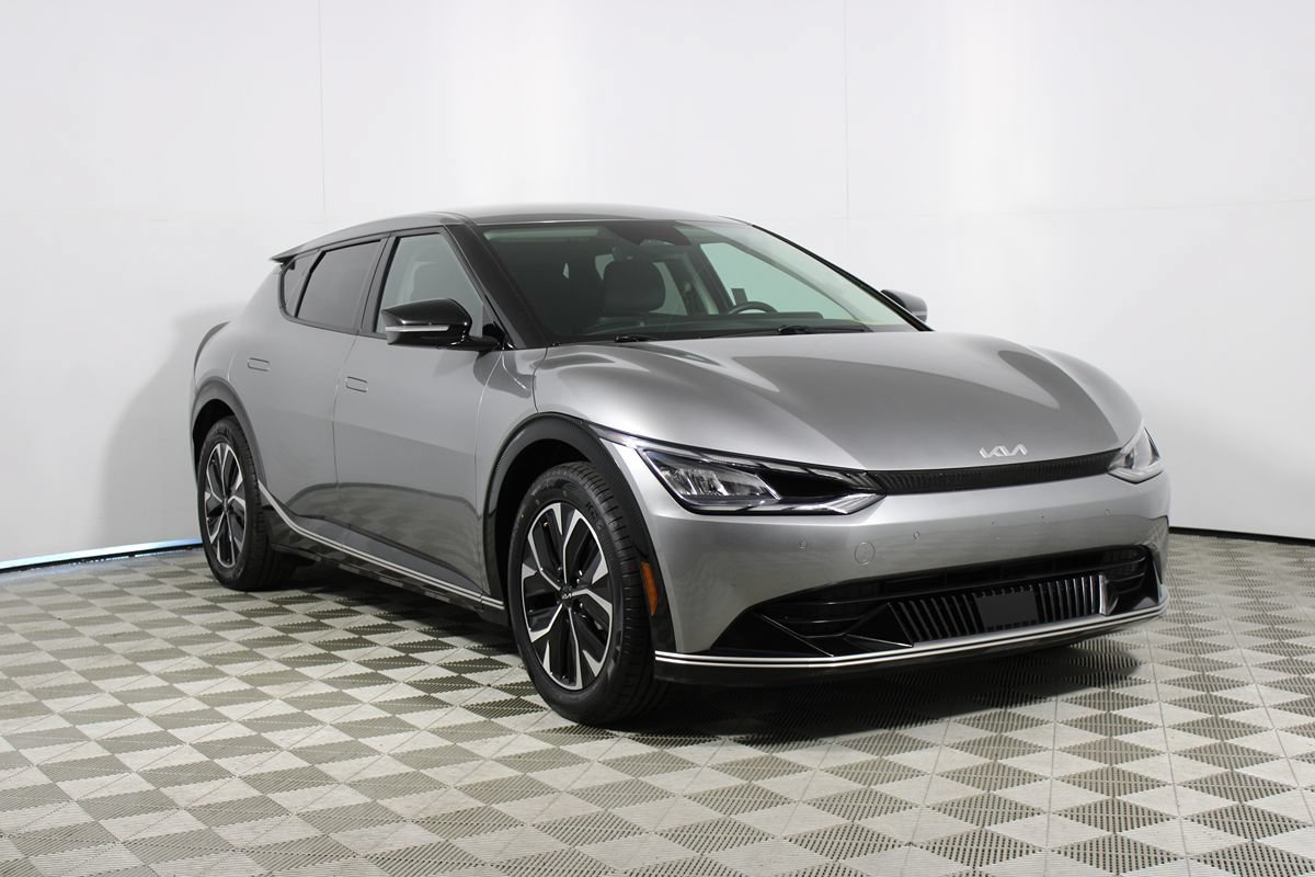 Used 2023 Kia EV6 Wind RWD image 24