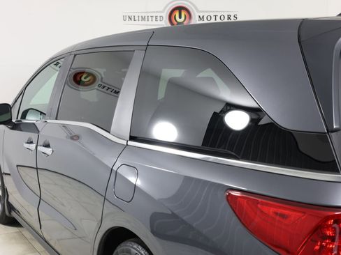Used 2023 Honda Odyssey EX-L image 46
