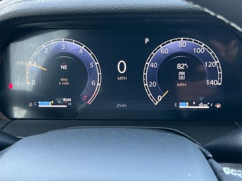 New 2026 Jeep Grand Cherokee L Limited AWD/4WD image 19