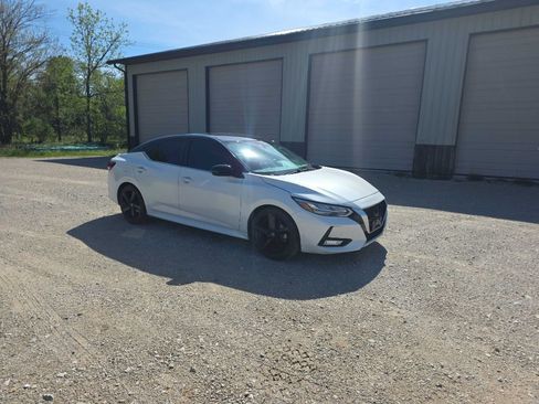 Used 2022 Nissan Sentra SR w/ Midnight Edition FWD image 7