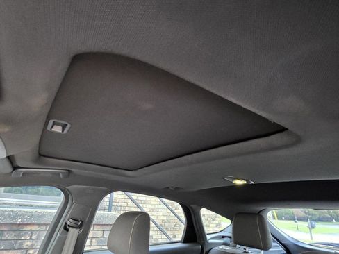 Used 2016 Ford Focus ST FWD image 7