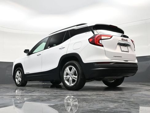 Used 2023 GMC Terrain SLE FWD image 19