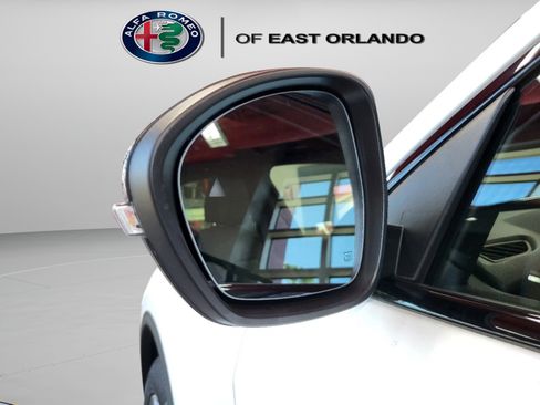 New 2025 Alfa Romeo Stelvio Sprint AWD/4WD image 27