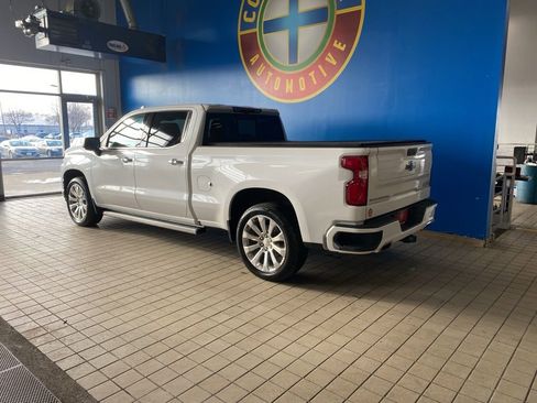 Used 2022 Chevrolet Silverado 1500 High Country w/ Technology Package image 21