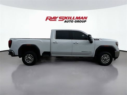 Used 2023 GMC Sierra 2500 SLE w/ SLE Value Package; image 8