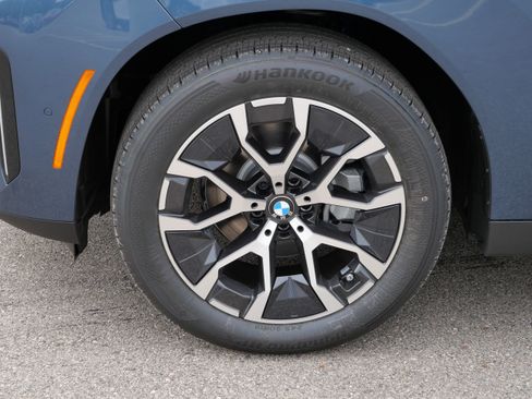 New 2026 BMW X3 xDrive30i w/ Convenience Package AWD/4WD image 4