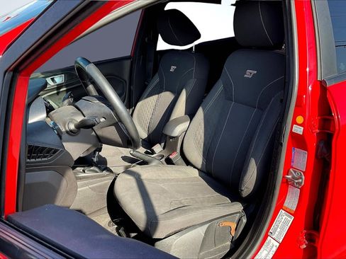 Used 2015 Ford Fiesta ST image 21