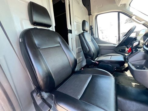 Used 2024 Ford Transit 250 148 High Roof Extended w/ Load Area Protection Package RWD image 30