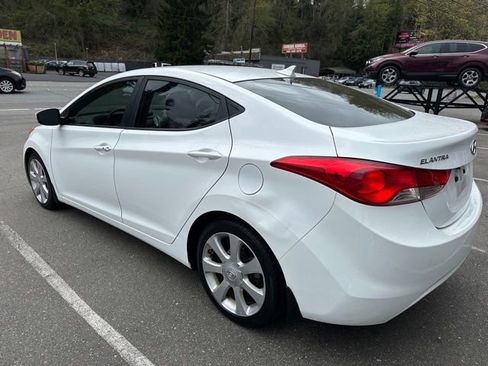 Used 2013 Hyundai Elantra Limited w/ Technology Pkg image 7
