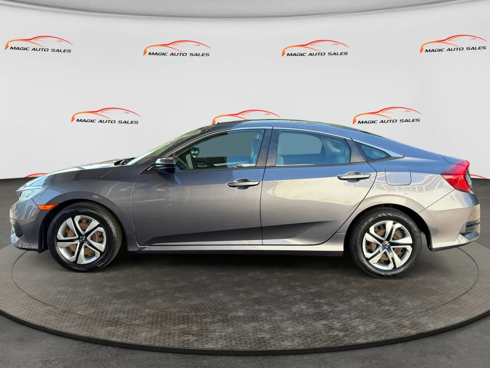 Used 2018 Honda Civic LX image 7