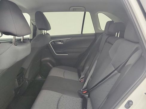 Used 2025 Toyota RAV4 XLE AWD/4WD image 20