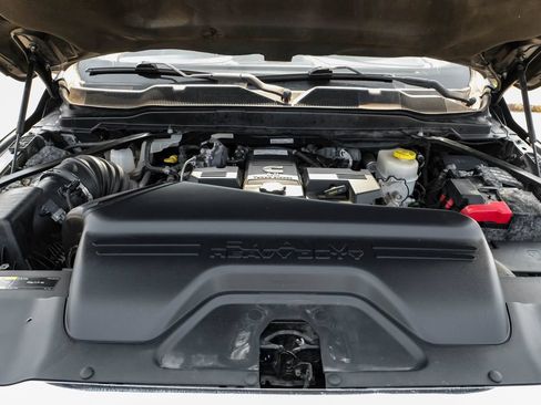 Used 2019 RAM 2500 Limited AWD/4WD image 47