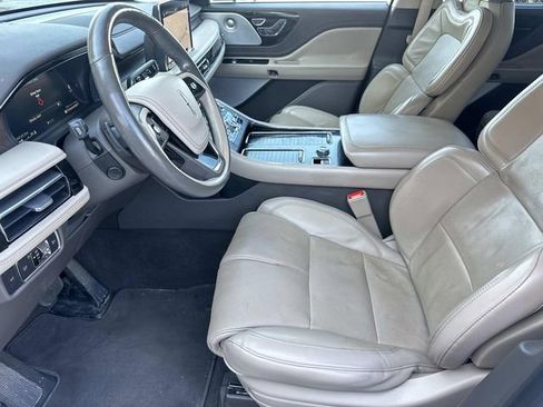 Used 2022 Lincoln Aviator Reserve w/ Equipment Group 201A image 27