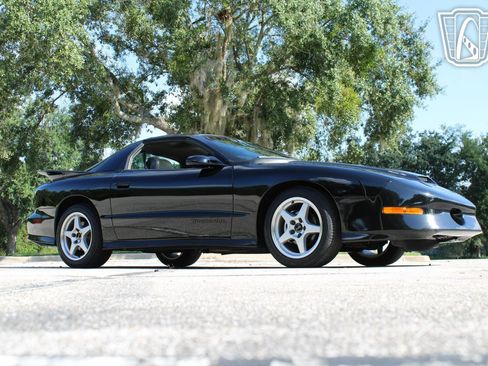 Used 1997 Pontiac Firebird Trans Am RWD image 30
