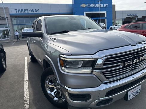 Used 2019 RAM 1500 Laramie AWD/4WD image 42