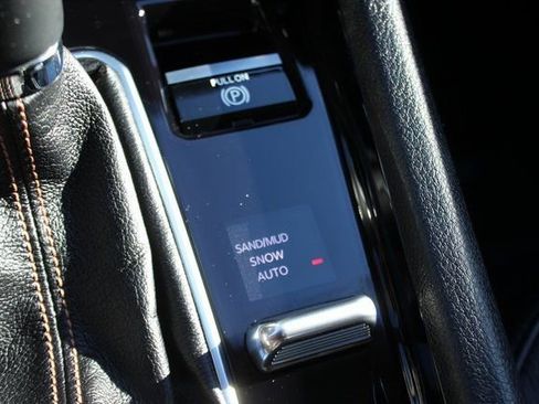 Used 2022 Jeep Compass Limited image 10