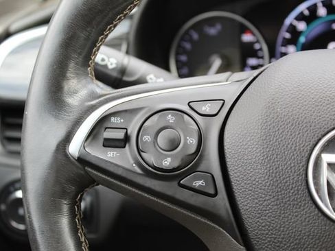Used 2017 Buick Envision Premium w/ LPO, Cargo Package AWD/4WD image 17