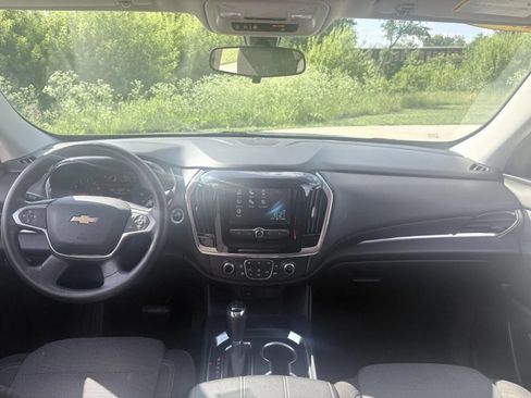 Used 2019 Chevrolet Traverse LS AWD/4WD image 15