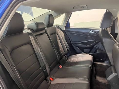 Used 2024 Volkswagen Jetta SE image 13