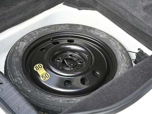 Used 2006 Jaguar XK8 XK8 2dr Convertible image 31