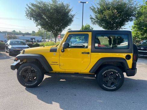 Used 2011 Jeep Wrangler Sport AWD/4WD image 4