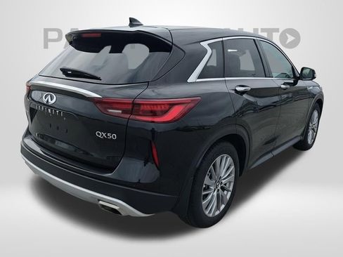 Used 2023 INFINITI QX50 Pure image 3