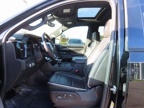 Used 2024 GMC Sierra 1500 AT4X w/ AT4X AEV Edition image 16