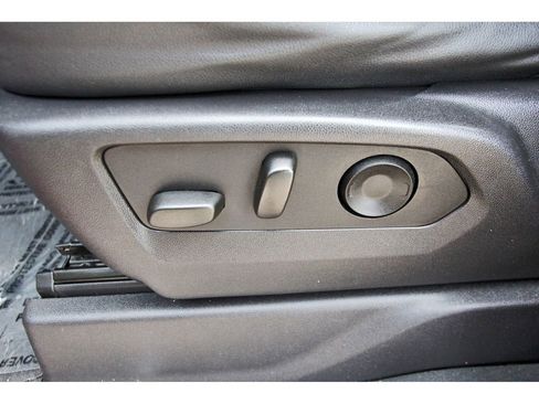 Used 2024 Chevrolet Silverado 1500 ZR2 w/ Technology Package AWD/4WD image 26