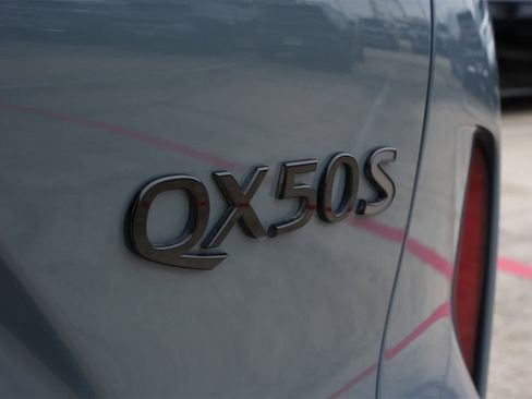 Certified 2025 INFINITI QX50 Sport w/ Cargo Package image 20