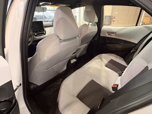 Used 2023 Toyota Corolla SE image 13
