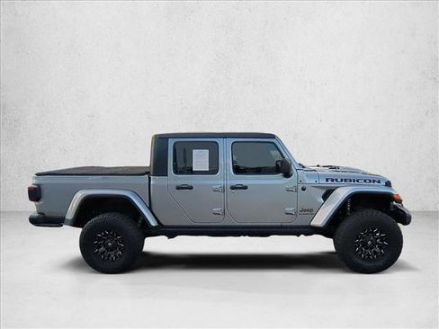 Used 2020 Jeep Gladiator Rubicon image 4
