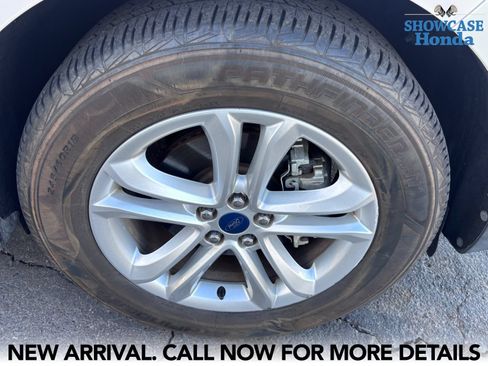 Used 2019 Ford Edge SEL w/ Equipment Group 201A FWD image 7