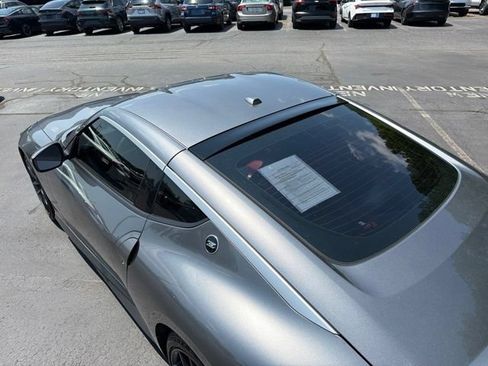 Used 2024 Nissan Z Performance w/ Floor Mat Package RWD image 14