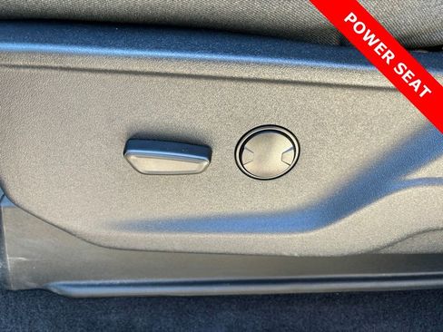 Used 2023 Ford F150 XLT image 12