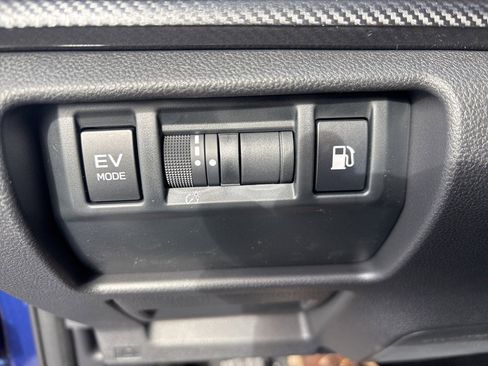 New 2026 Subaru Crosstrek 2.5i Limited image 18