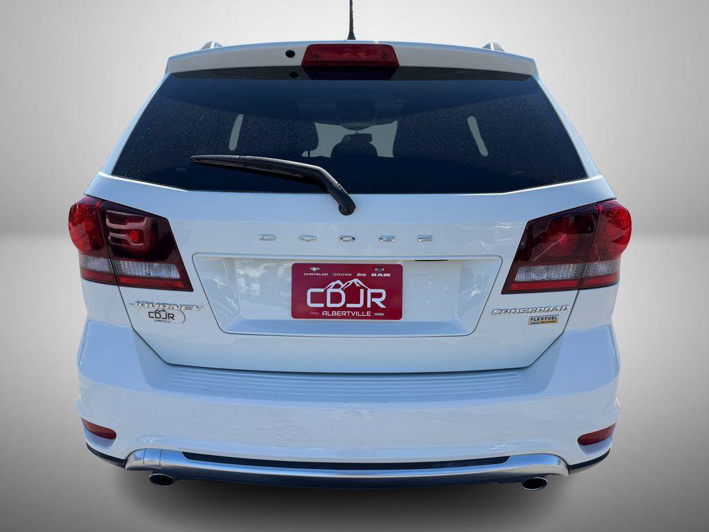 Used 2018 Dodge Journey Crossroad FWD image 9