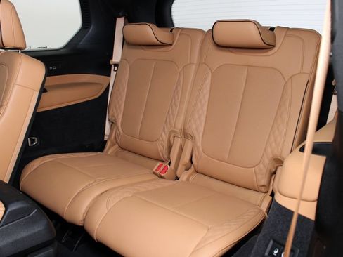 Used 2024 Jeep Grand Cherokee L Summit w/ MOPAR Finishing Package AWD/4WD image 6