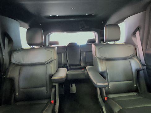 Used 2026 Ford Expedition Tremor AWD/4WD image 39