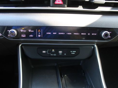New 2026 Kia Carnival EX FWD image 45