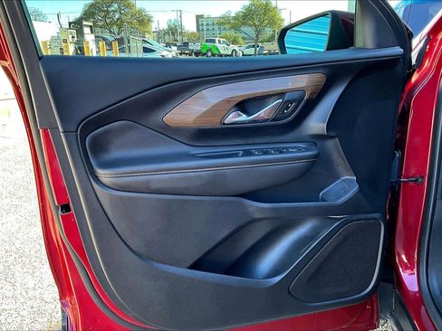 Used 2020 GMC Terrain SLE w/ Driver Convenience Package image 21