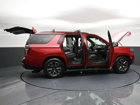 Used 2021 Chevrolet Tahoe Z71 w/ Z71 Off-Road Package image 39