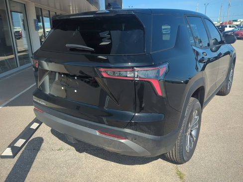 Used 2026 Chevrolet Equinox LT AWD/4WD image 5