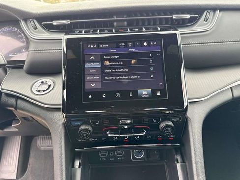 New 2025 Jeep Grand Cherokee L Altitude RWD image 19