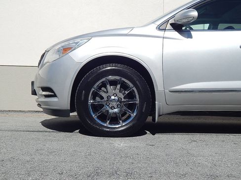 Used 2015 Buick Enclave Premium w/ Trailering Package image 12