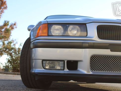 Used 1995 BMW M3 Coupe image 31